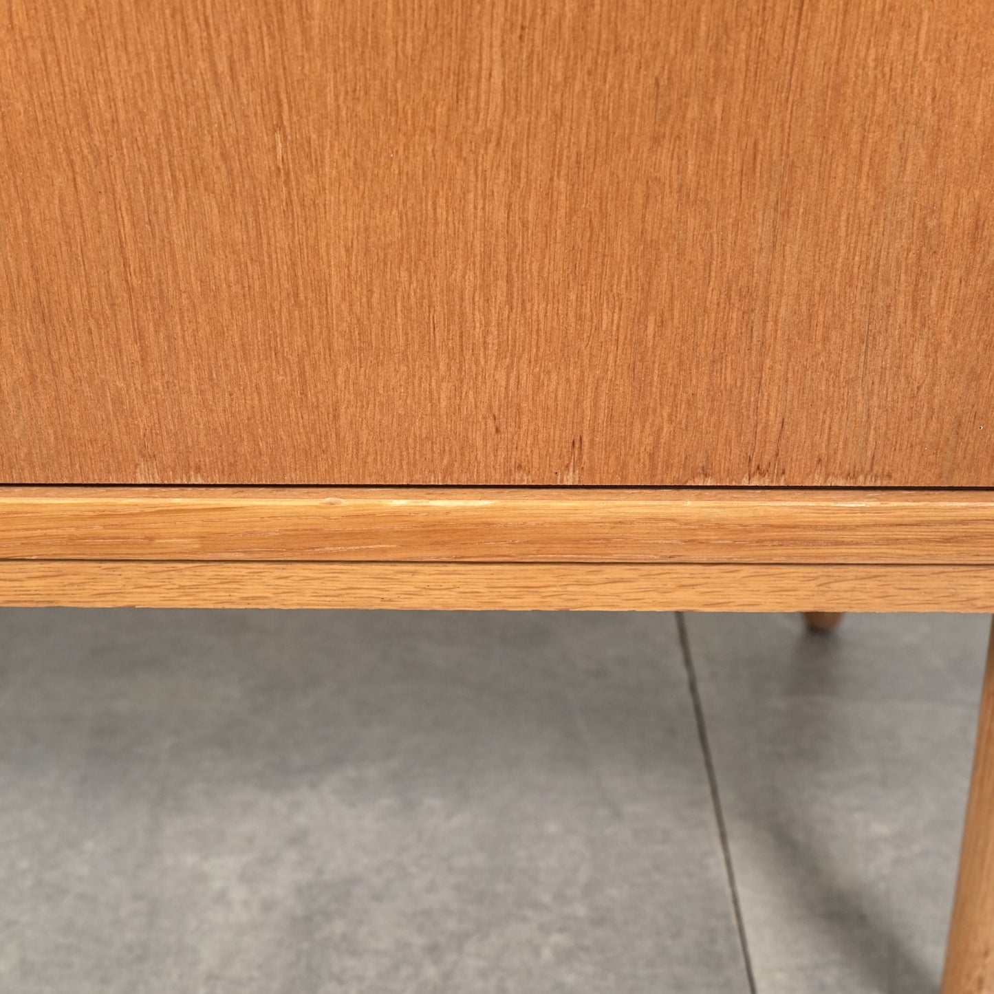 【DOMINO Mobler】ヴィンテージ サイドボード