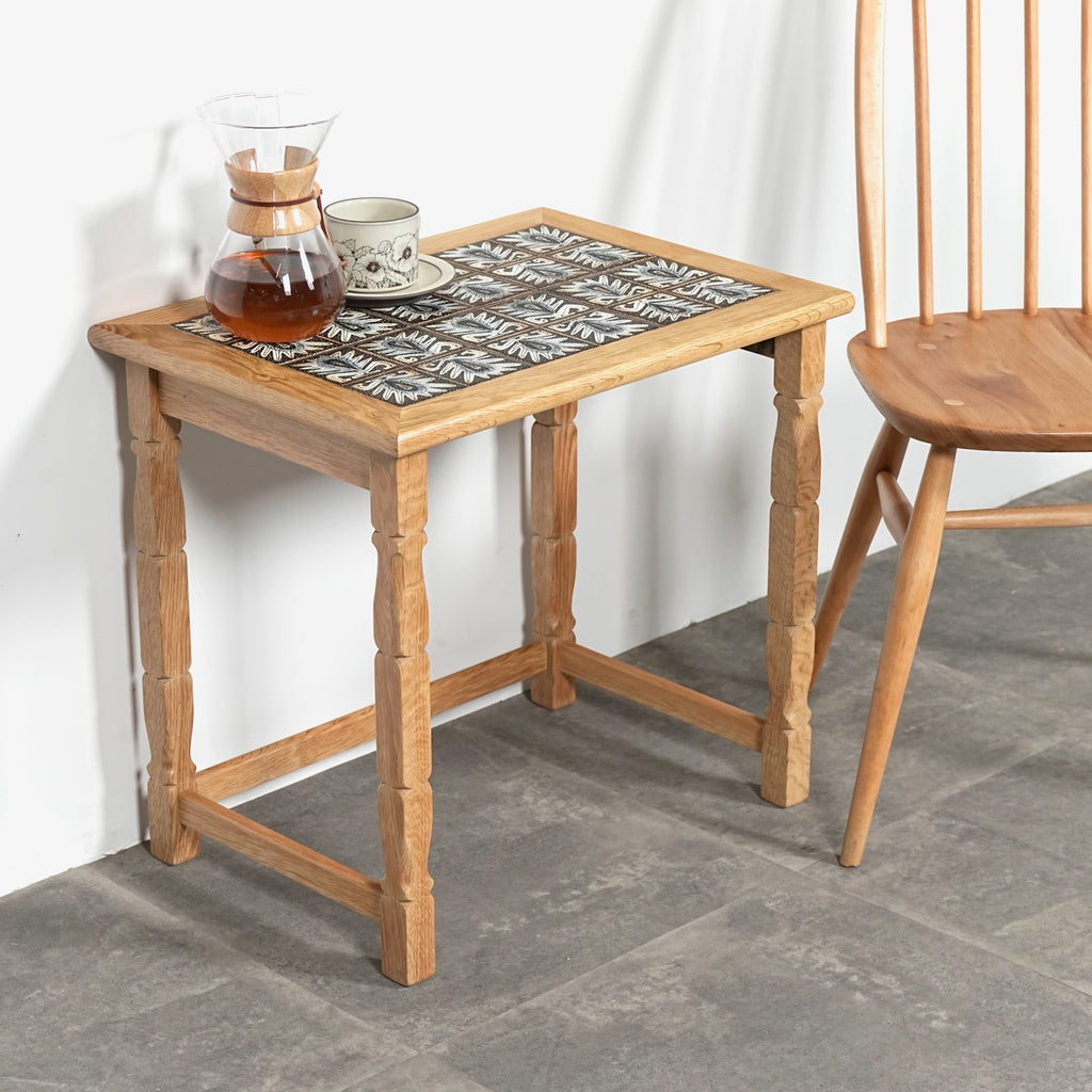 デンマークヴィンテージ タイルトップ サイドテーブル