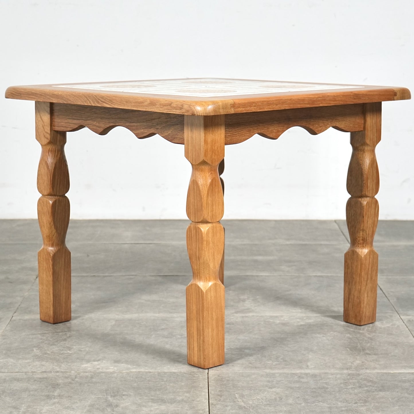 デンマークヴィンテージ タイルトップ ローテーブル