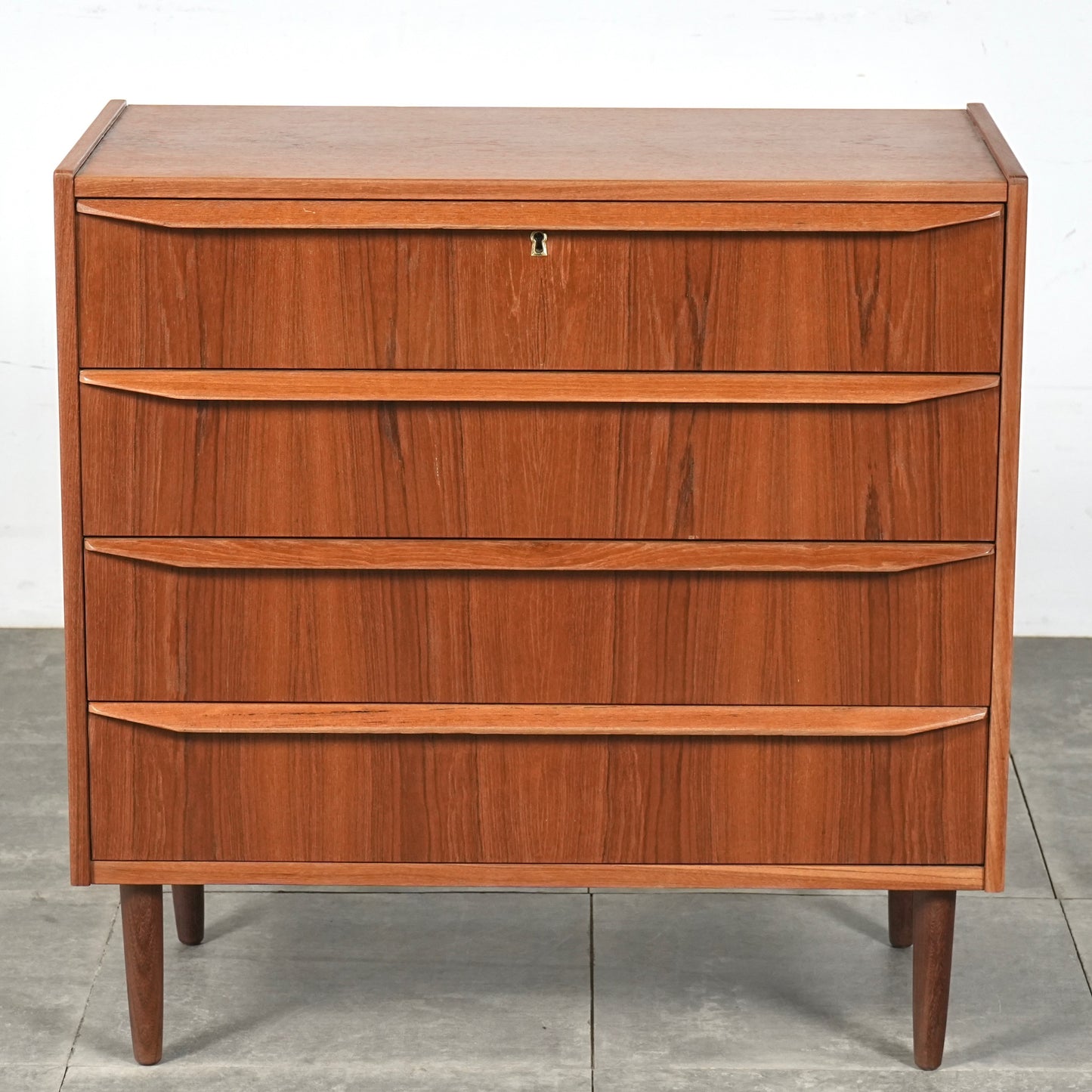 デンマークヴィンテージ チェスト