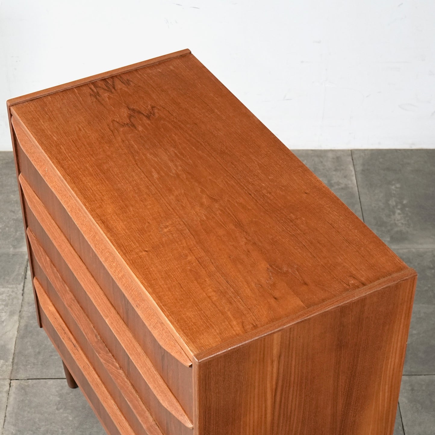 デンマークヴィンテージ チェスト