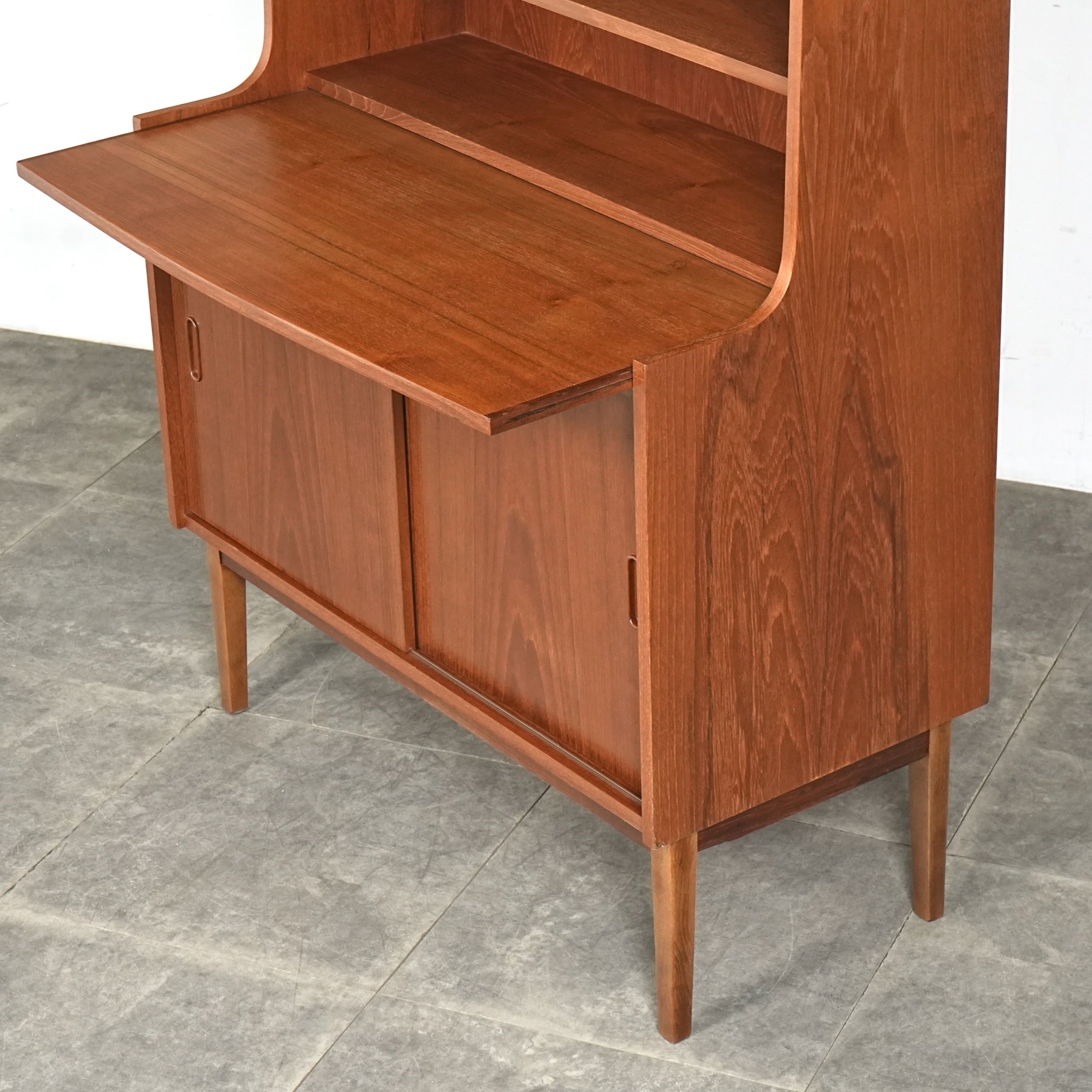 デンマークヴィンテージ キャビネット – TIME HYPE