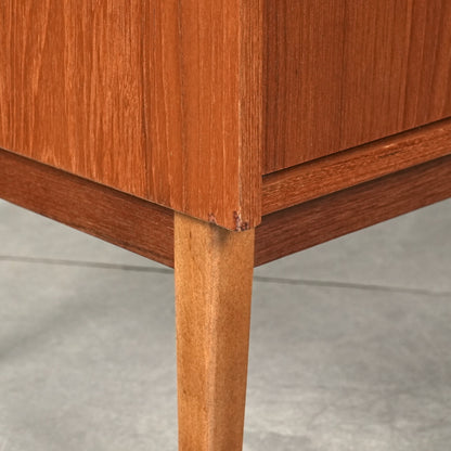 デンマークヴィンテージ キャビネット