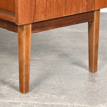 デンマークヴィンテージ キャビネット