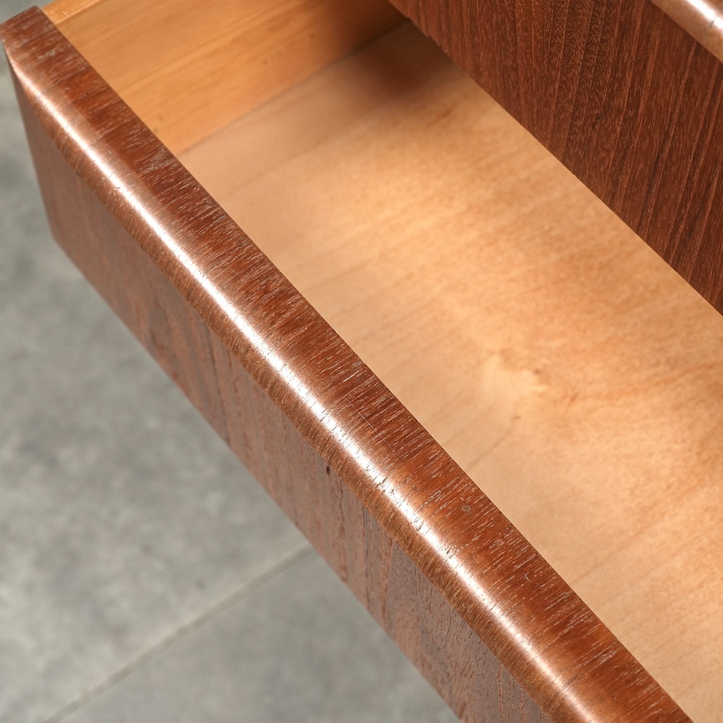 デンマークヴィンテージ チェスト