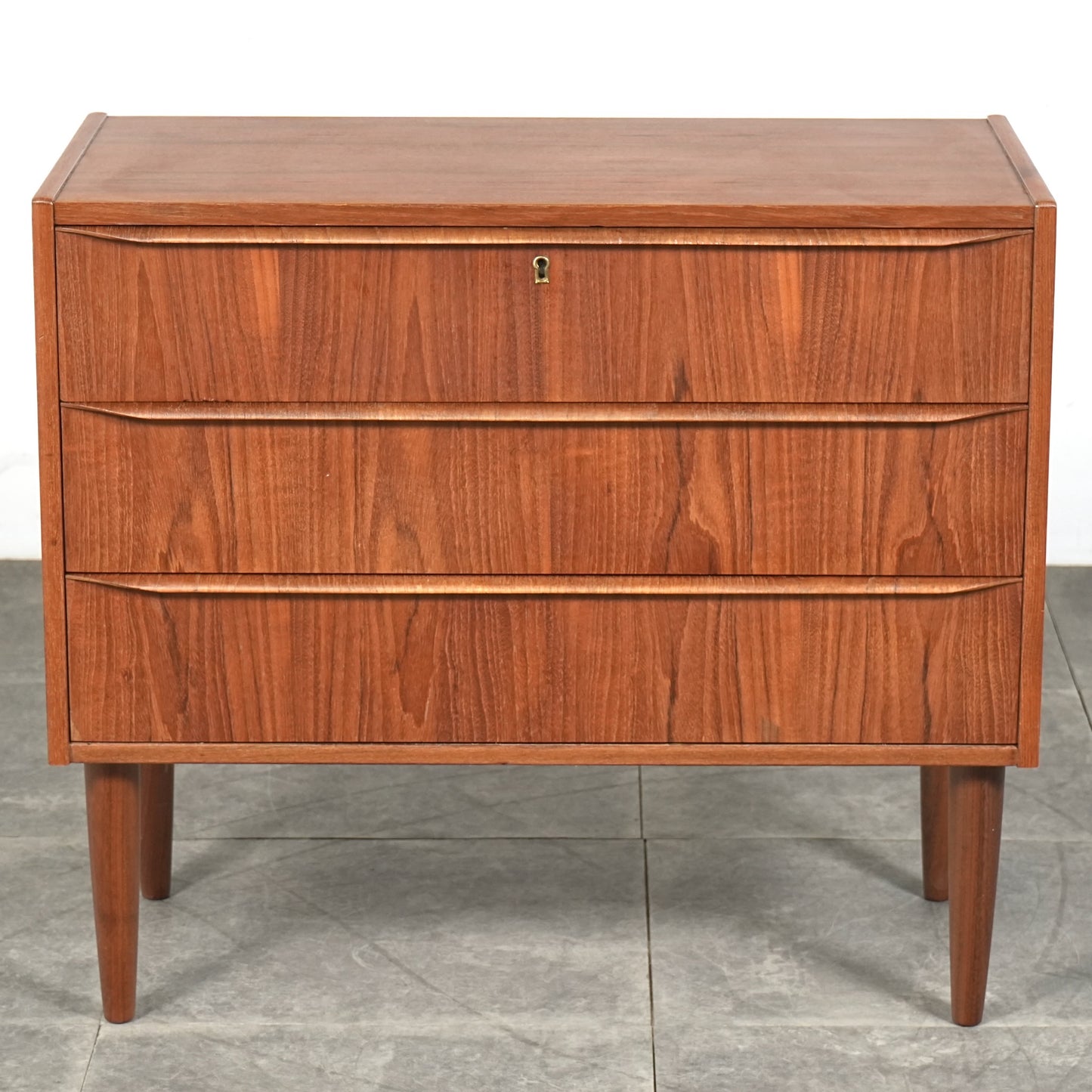 デンマークヴィンテージ チェスト