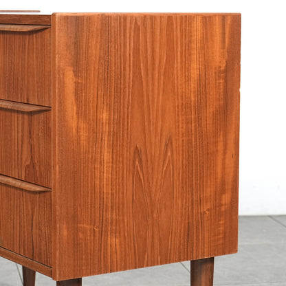 デンマークヴィンテージ チェスト