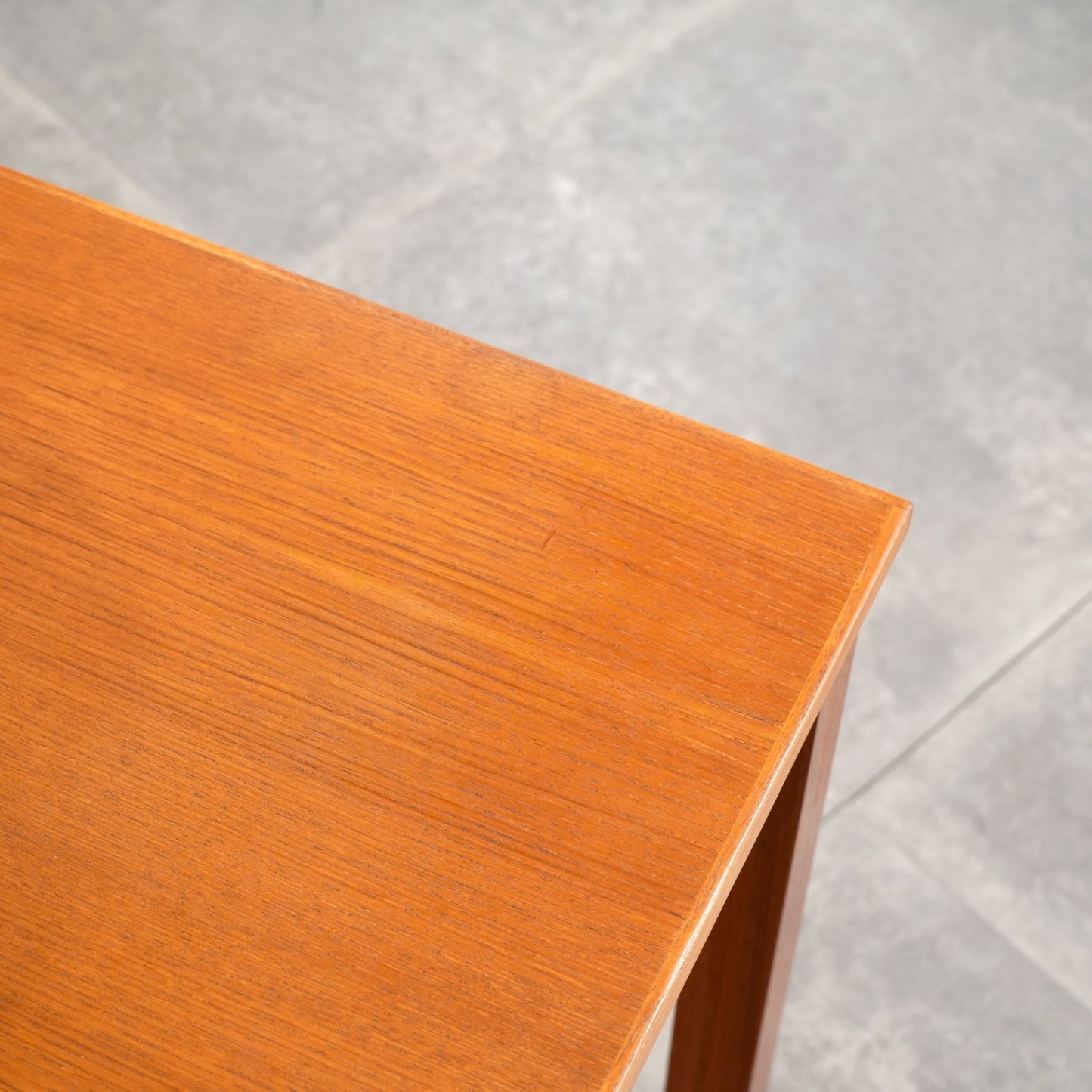 デンマークヴィンテージ ローテーブル