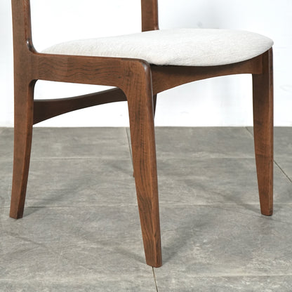 【SKOVBY MOBELFABRIK】ヴィンテージ チェア【張替済】