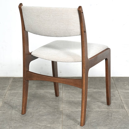 【SKOVBY MOBELFABRIK】ヴィンテージ チェア【張替済】