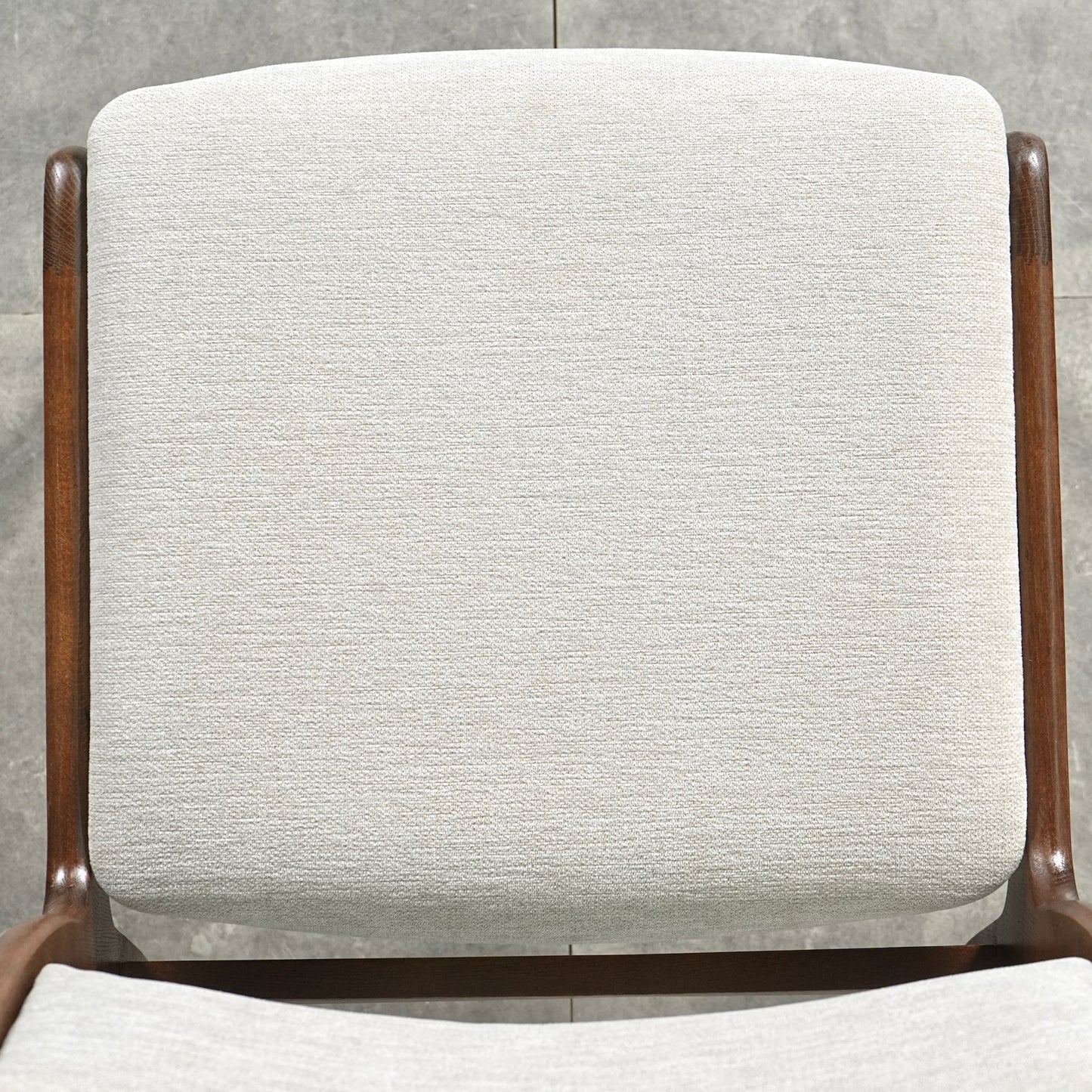 【SKOVBY MOBELFABRIK】ヴィンテージ チェア【張替済】