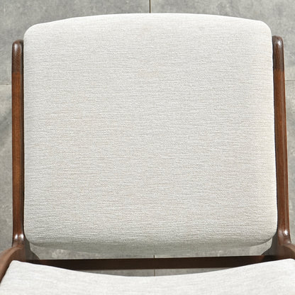 【SKOVBY MOBELFABRIK】ヴィンテージ チェア【張替済】