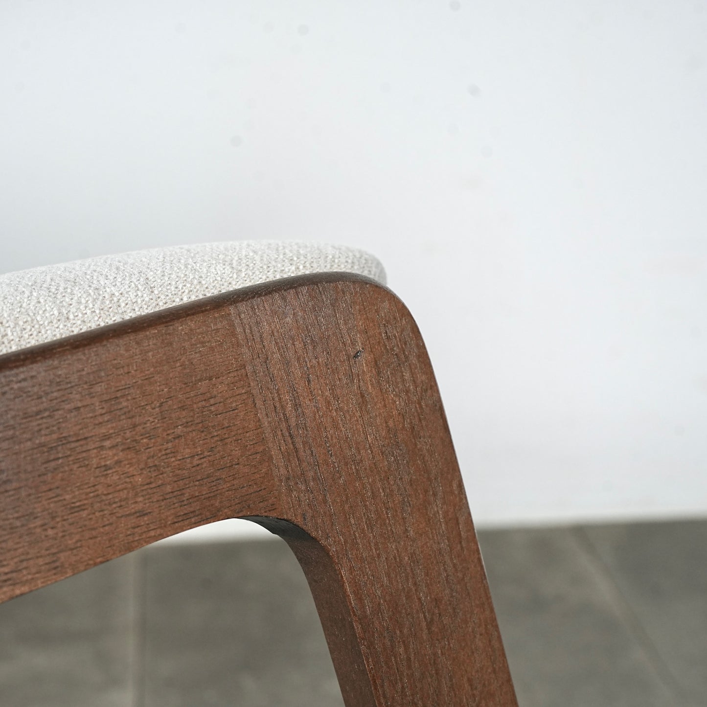 【SKOVBY MOBELFABRIK】ヴィンテージ チェア【張替済】