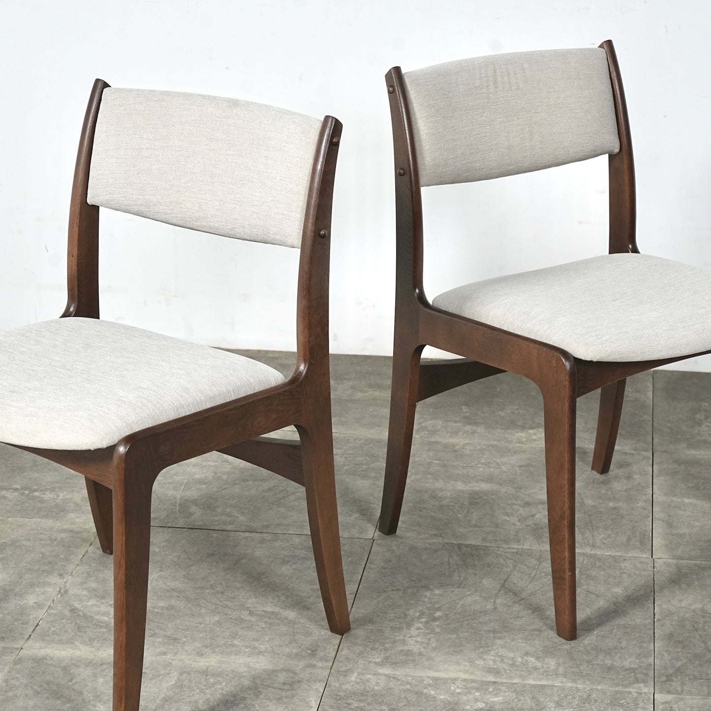 【SKOVBY MOBELFABRIK】ヴィンテージ チェア【張替済】