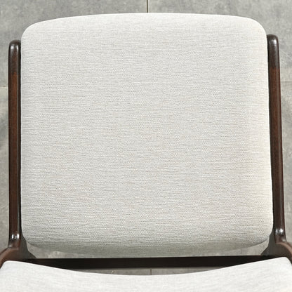 【SKOVBY MOBELFABRIK】ヴィンテージ チェア【張替済】