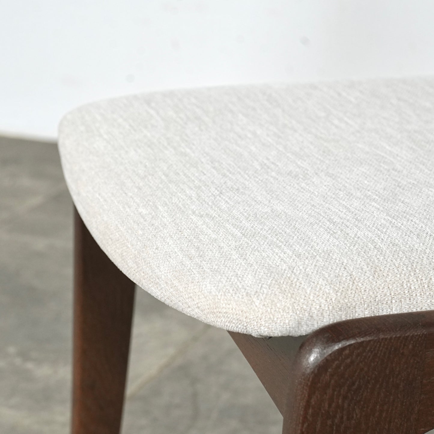 【SKOVBY MOBELFABRIK】ヴィンテージ チェア【張替済】