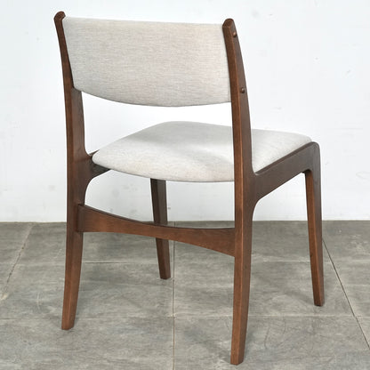 【SKOVBY MOBELFABRIK】ヴィンテージ チェア【張替済】