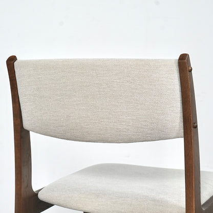 【SKOVBY MOBELFABRIK】ヴィンテージ チェア【張替済】