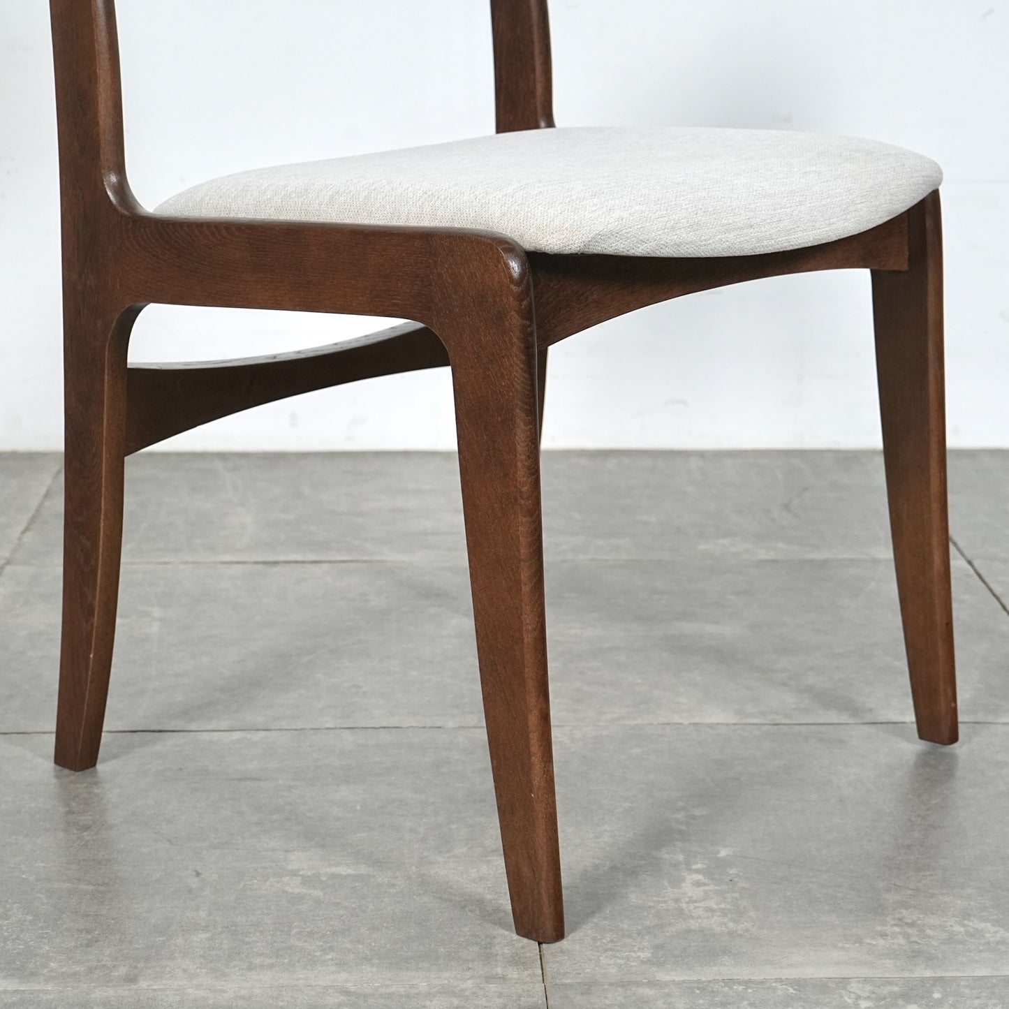 【SKOVBY MOBELFABRIK】ヴィンテージ チェア【張替済】