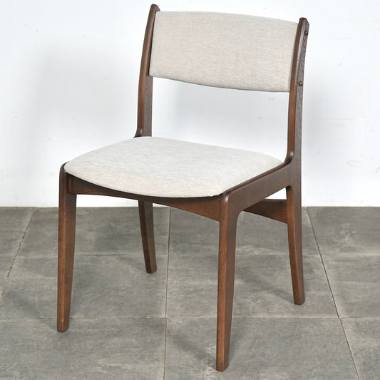 【SKOVBY MOBELFABRIK】ヴィンテージ チェア【張替済】