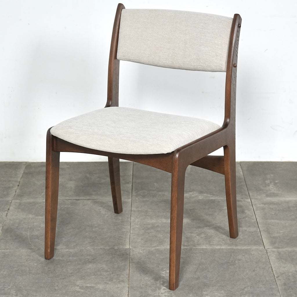 【SKOVBY MOBELFABRIK】ヴィンテージ チェア【張替済】