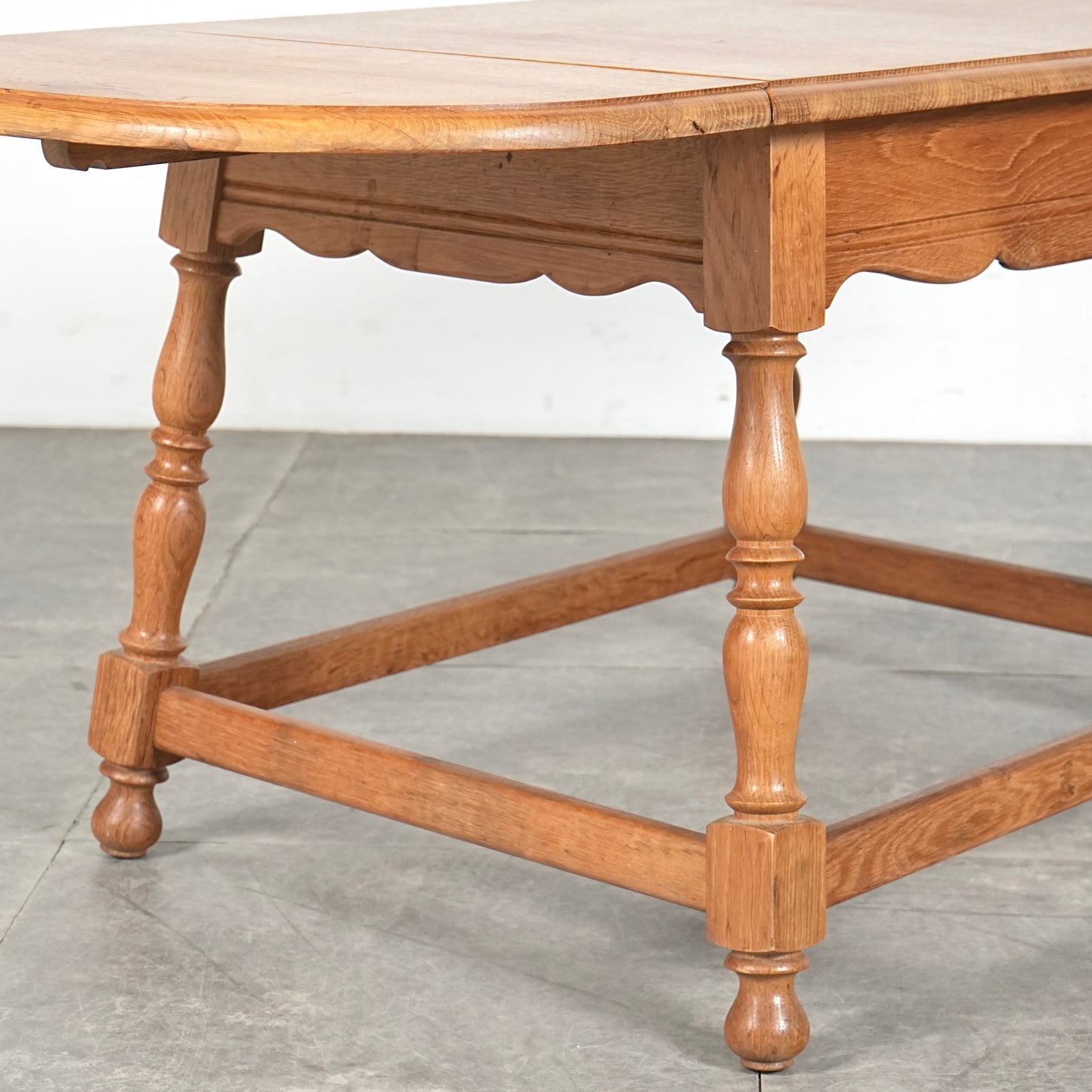 デンマークヴィンテージ ドロップリーフ ローテーブル