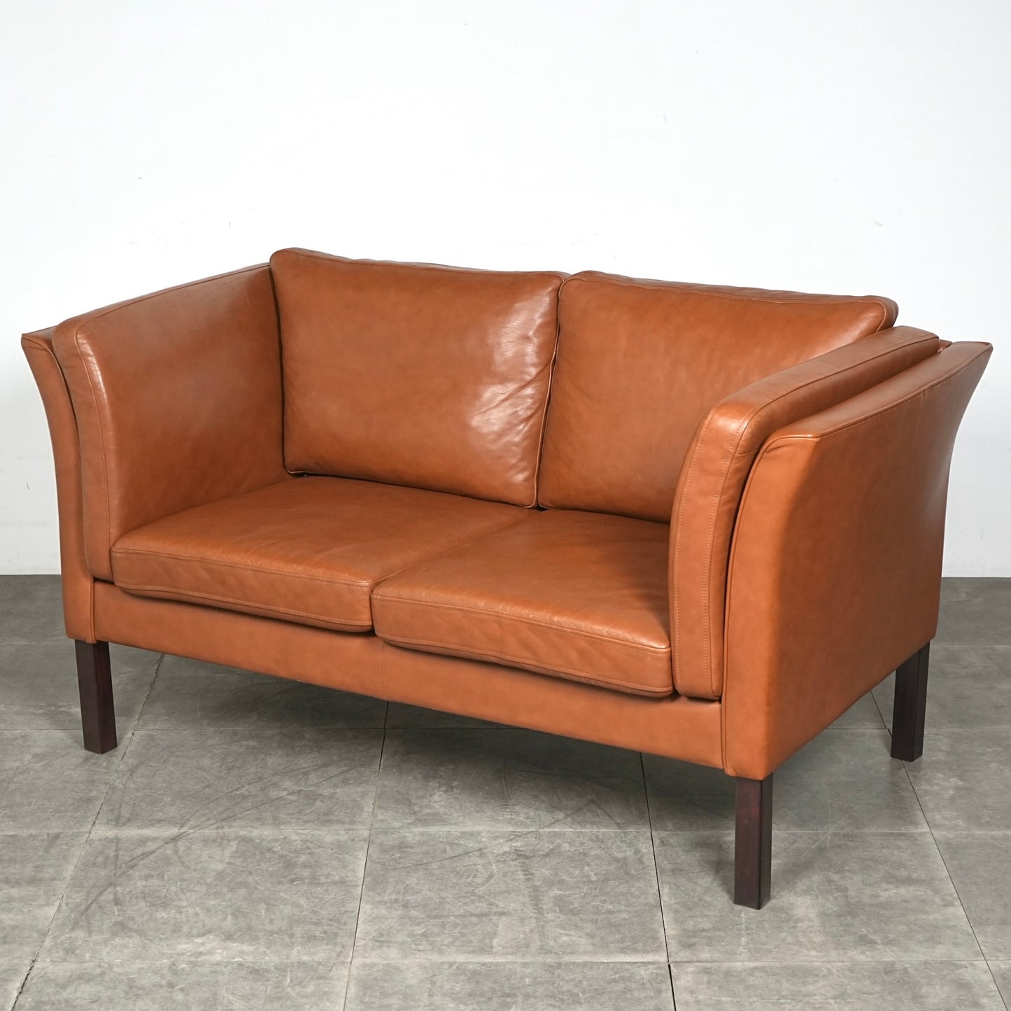 【Hurup Møbelfabrik】ヴィンテージ レザーソファ