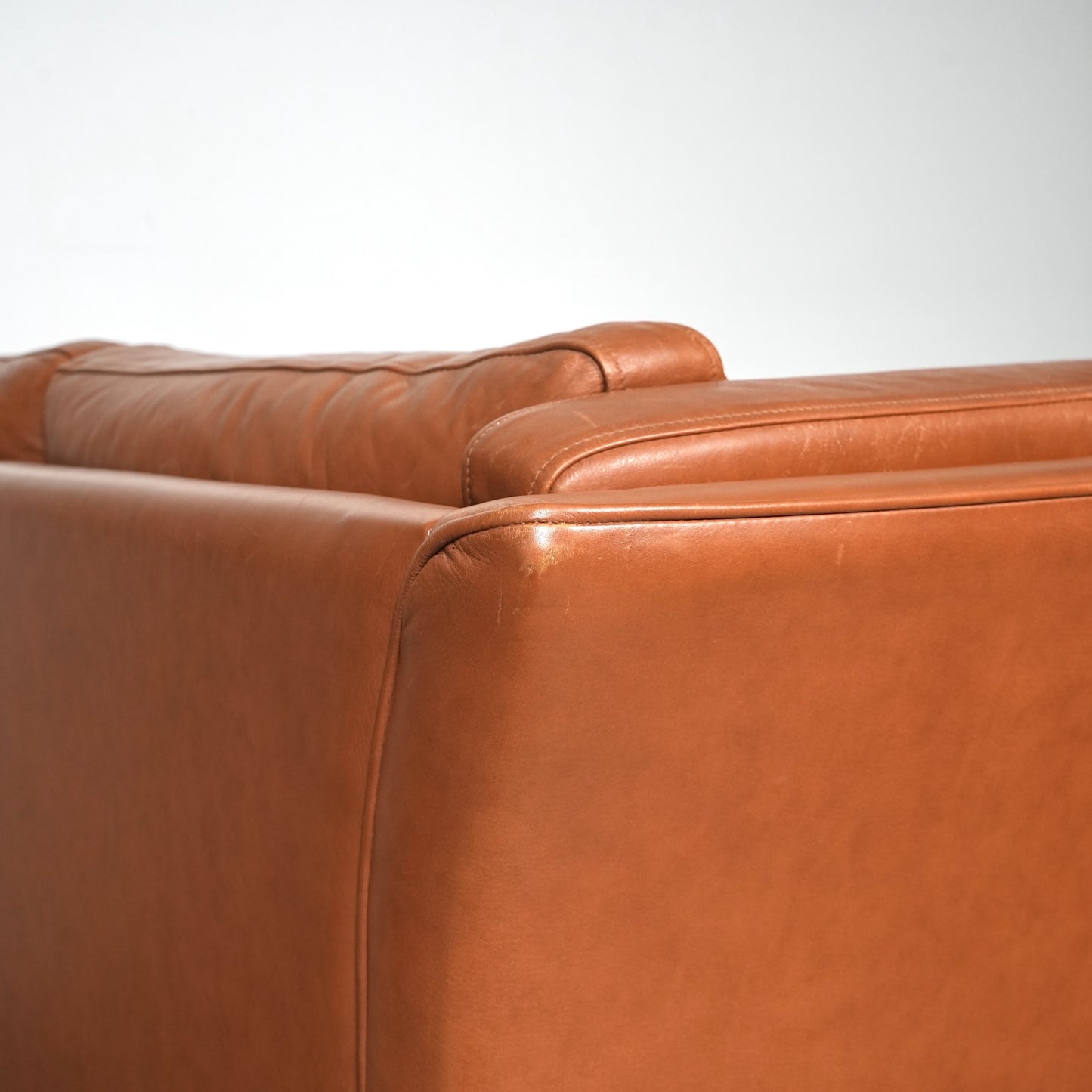 【Hurup Møbelfabrik】ヴィンテージ レザーソファ