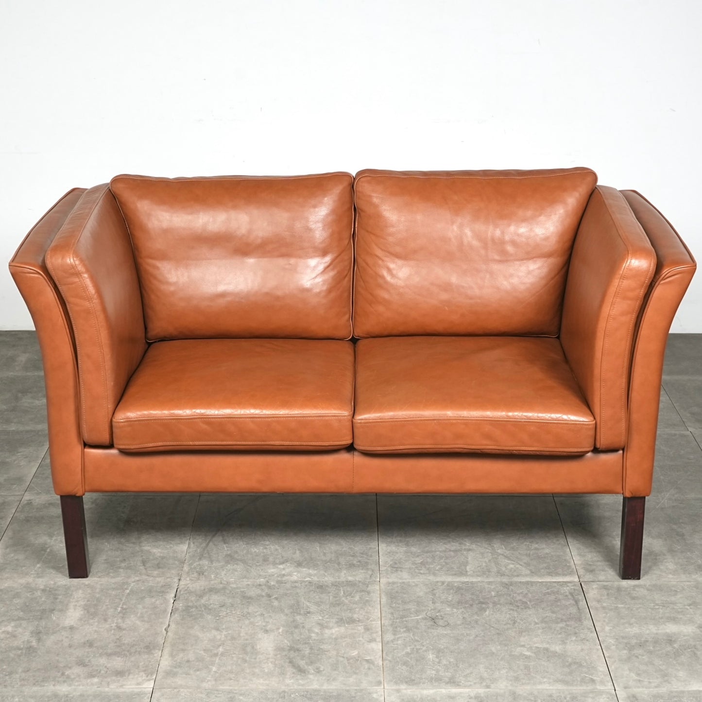 【Hurup Møbelfabrik】ヴィンテージ レザーソファ