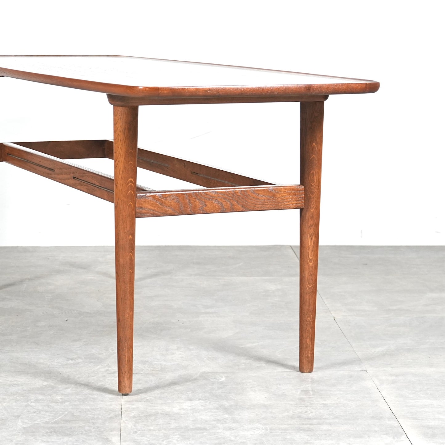 【Hans J. Wegner】"AT10" ローテーブル