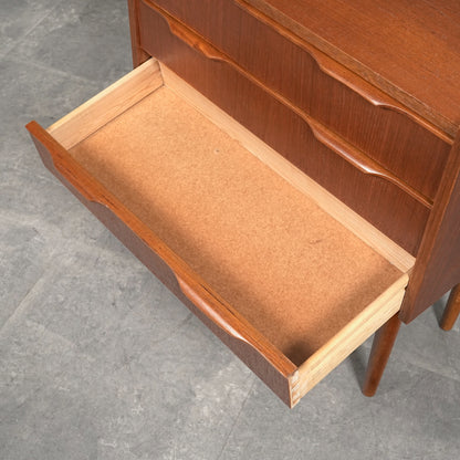 デンマークヴィンテージ チェスト