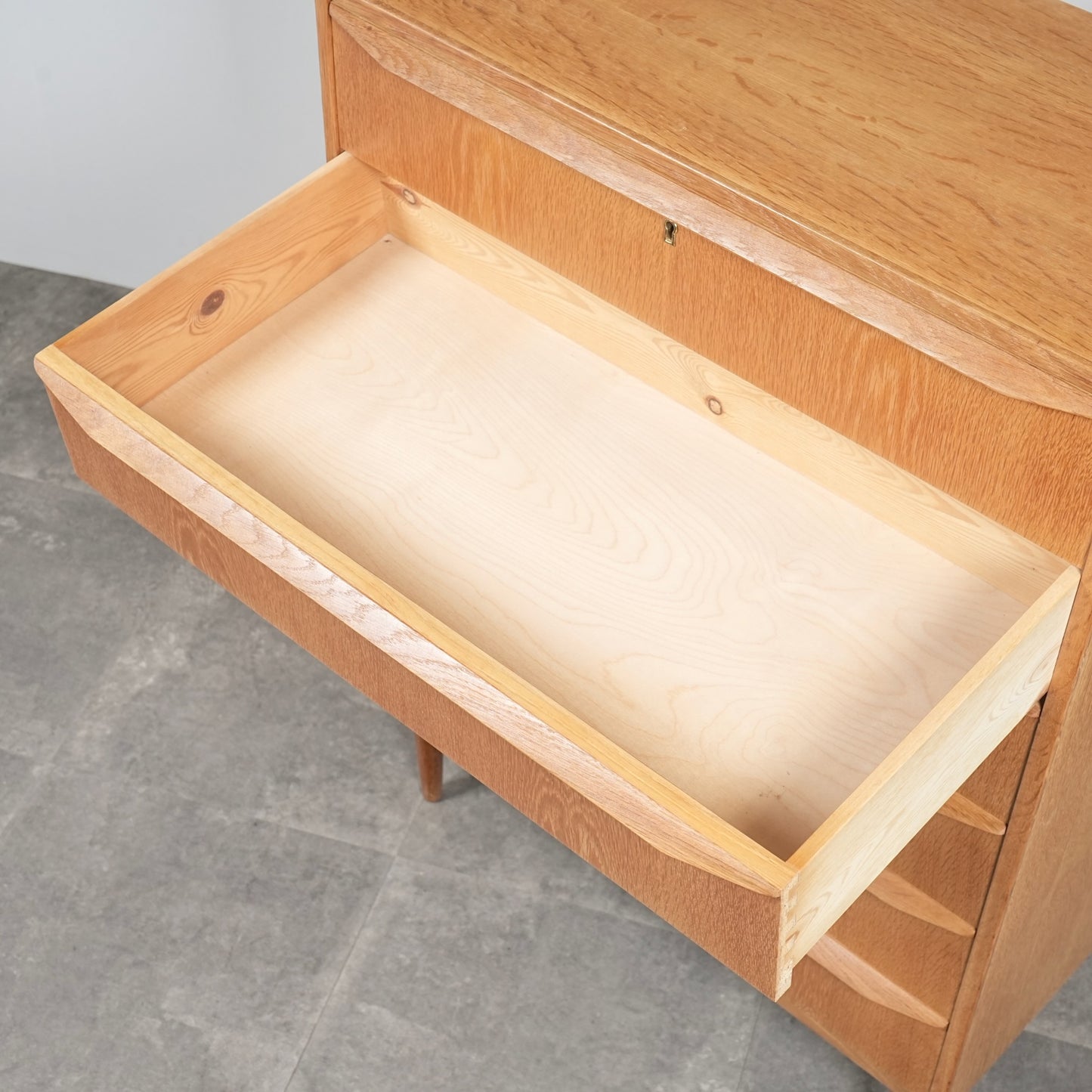 デンマークヴィンテージ ハイチェスト