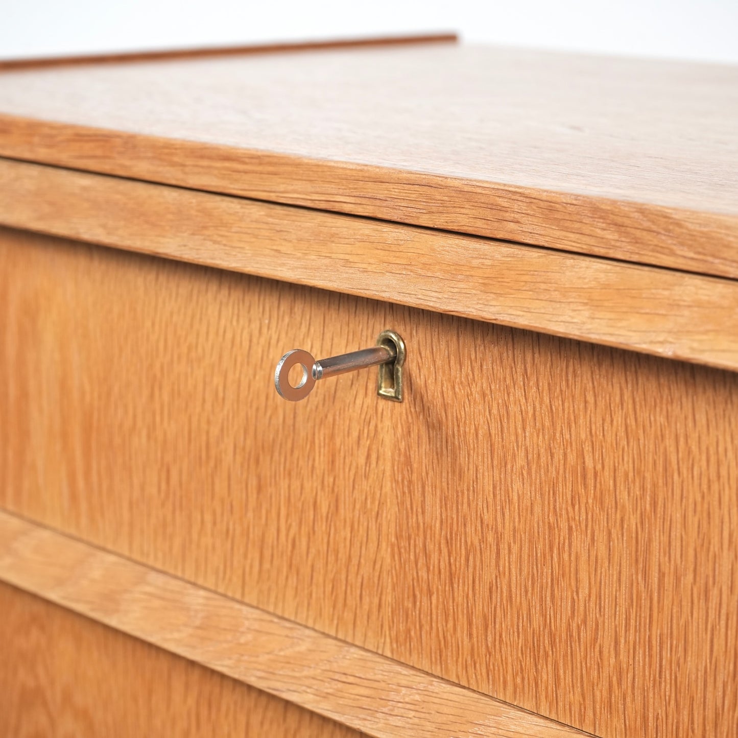 デンマークヴィンテージ ハイチェスト