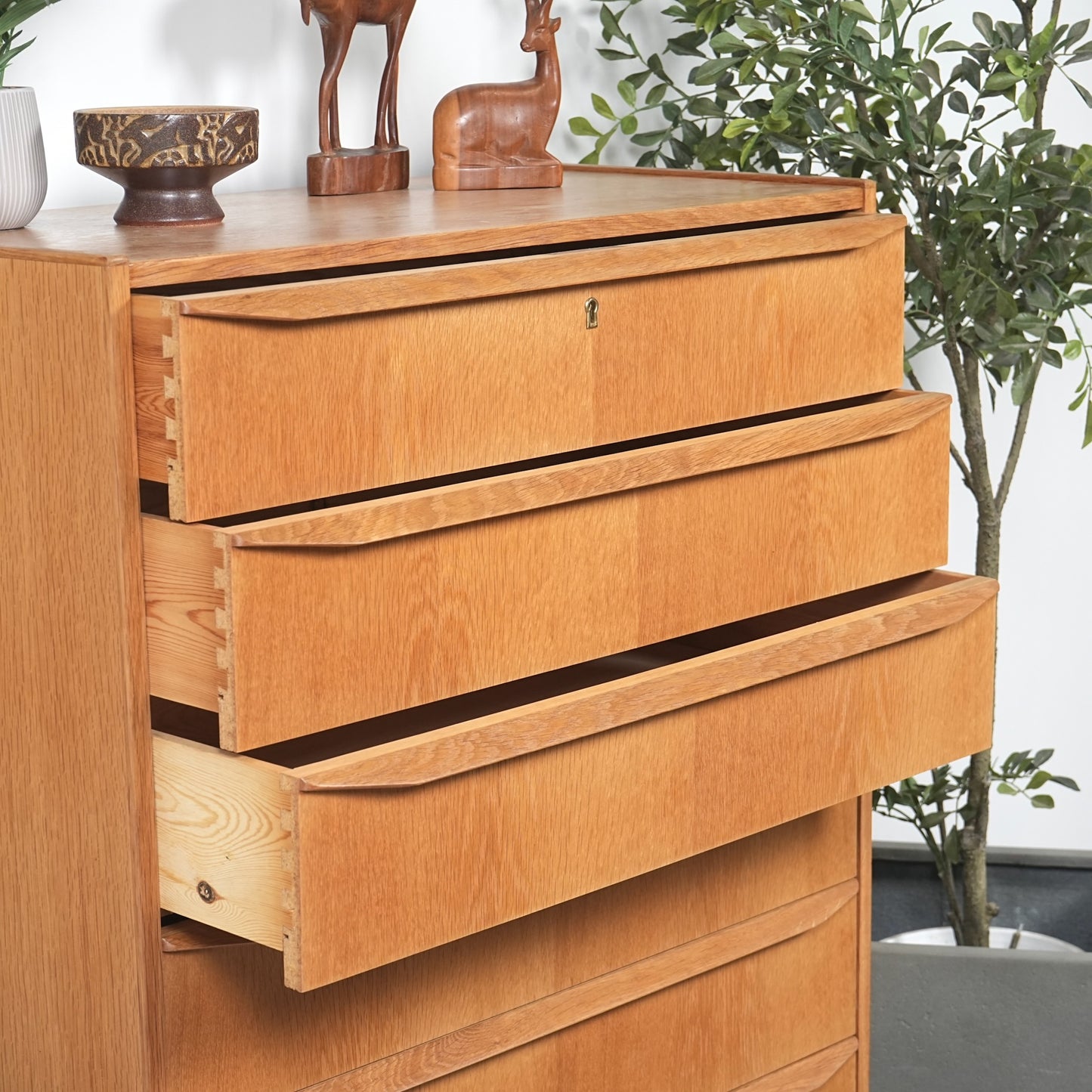 デンマークヴィンテージ ハイチェスト