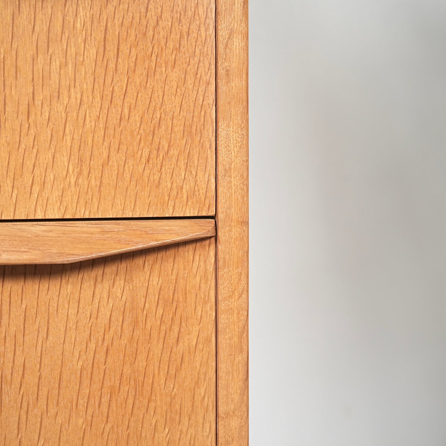 デンマークヴィンテージ ハイチェスト