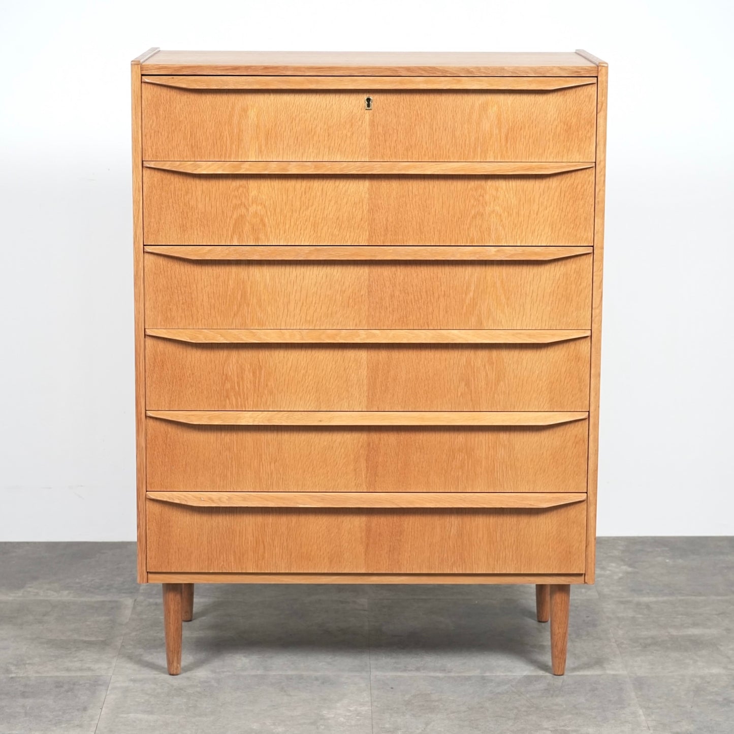 デンマークヴィンテージ ハイチェスト