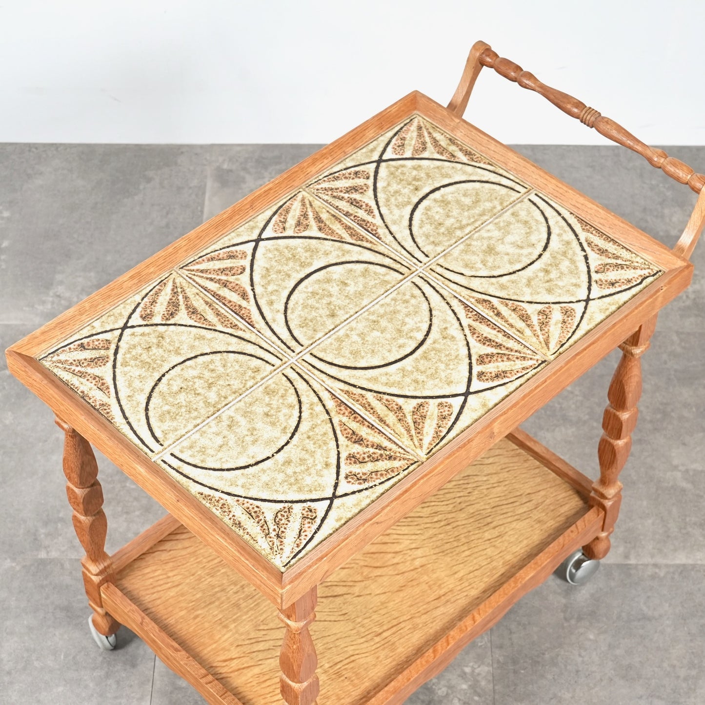 デンマークヴィンテージ タイルトップ トロリー