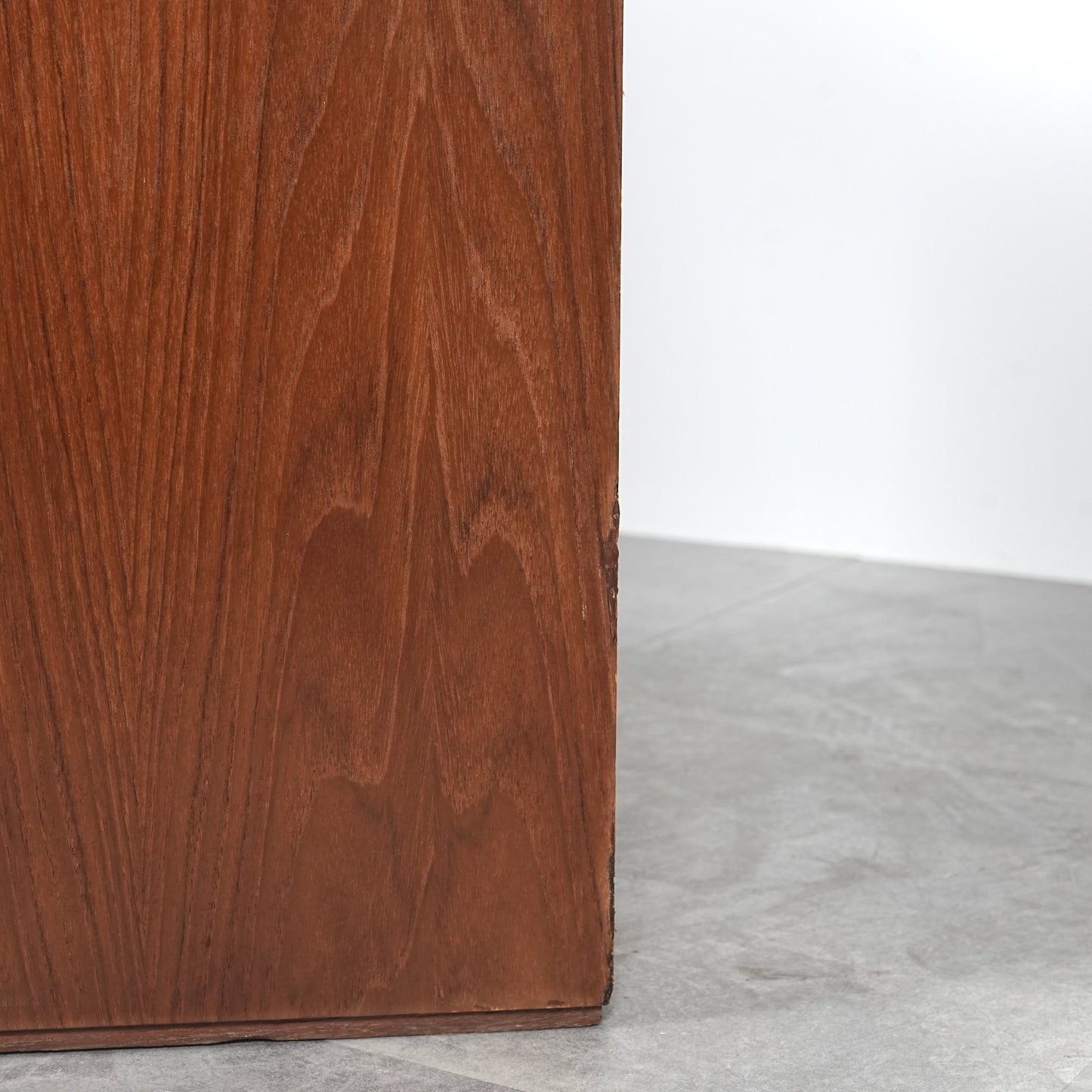 デンマークヴィンテージ ファイリングキャビネット(蛇腹扉)