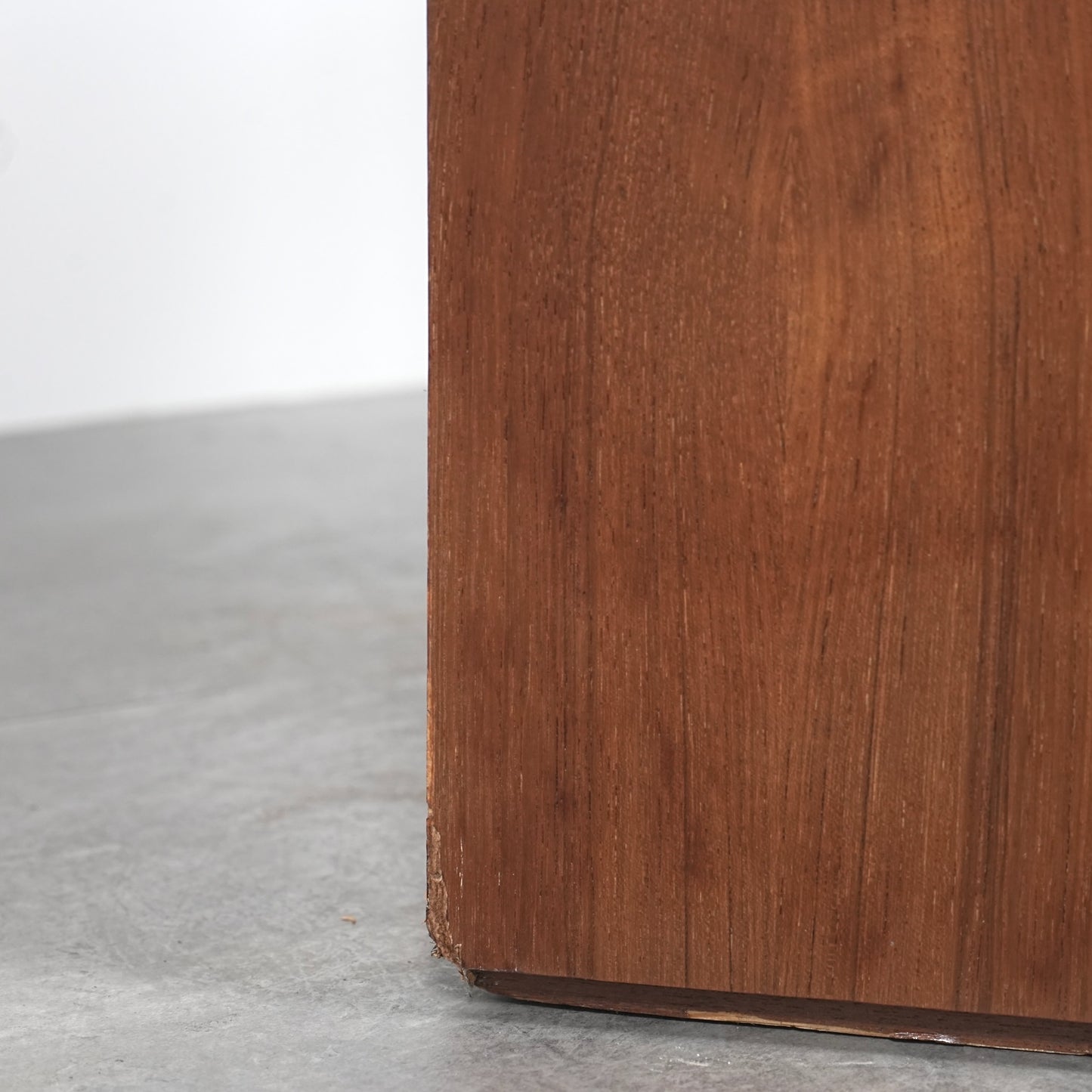 デンマークヴィンテージ ファイリングキャビネット(蛇腹扉)