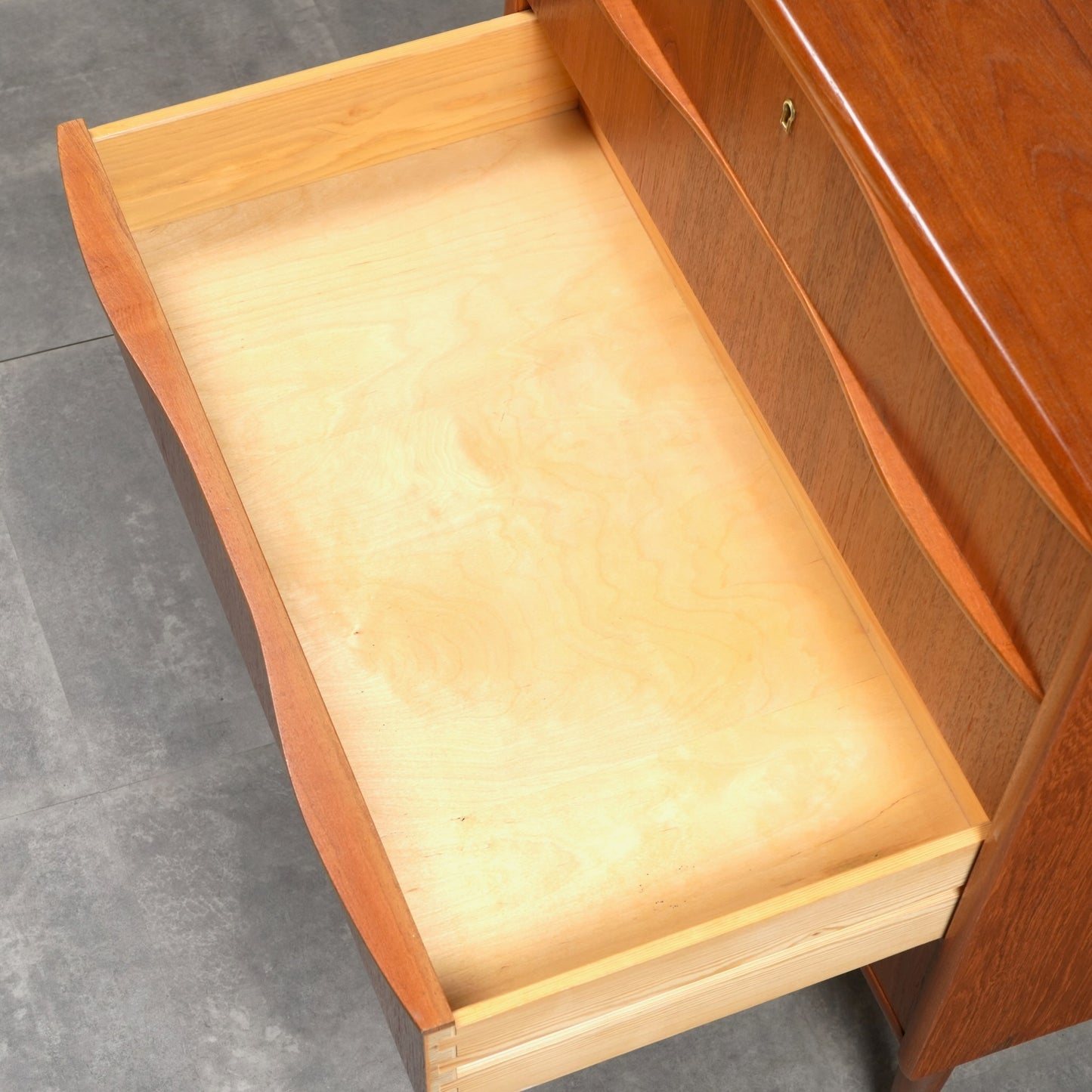 デンマークヴィンテージ チェスト