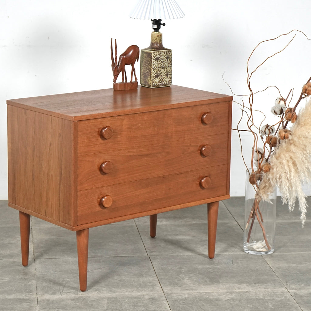 デンマークヴィンテージ チェスト