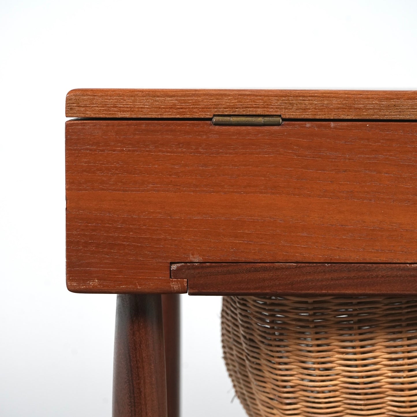 【Ejvind A.Johansson】ヴィンテージ ソーイングテーブル