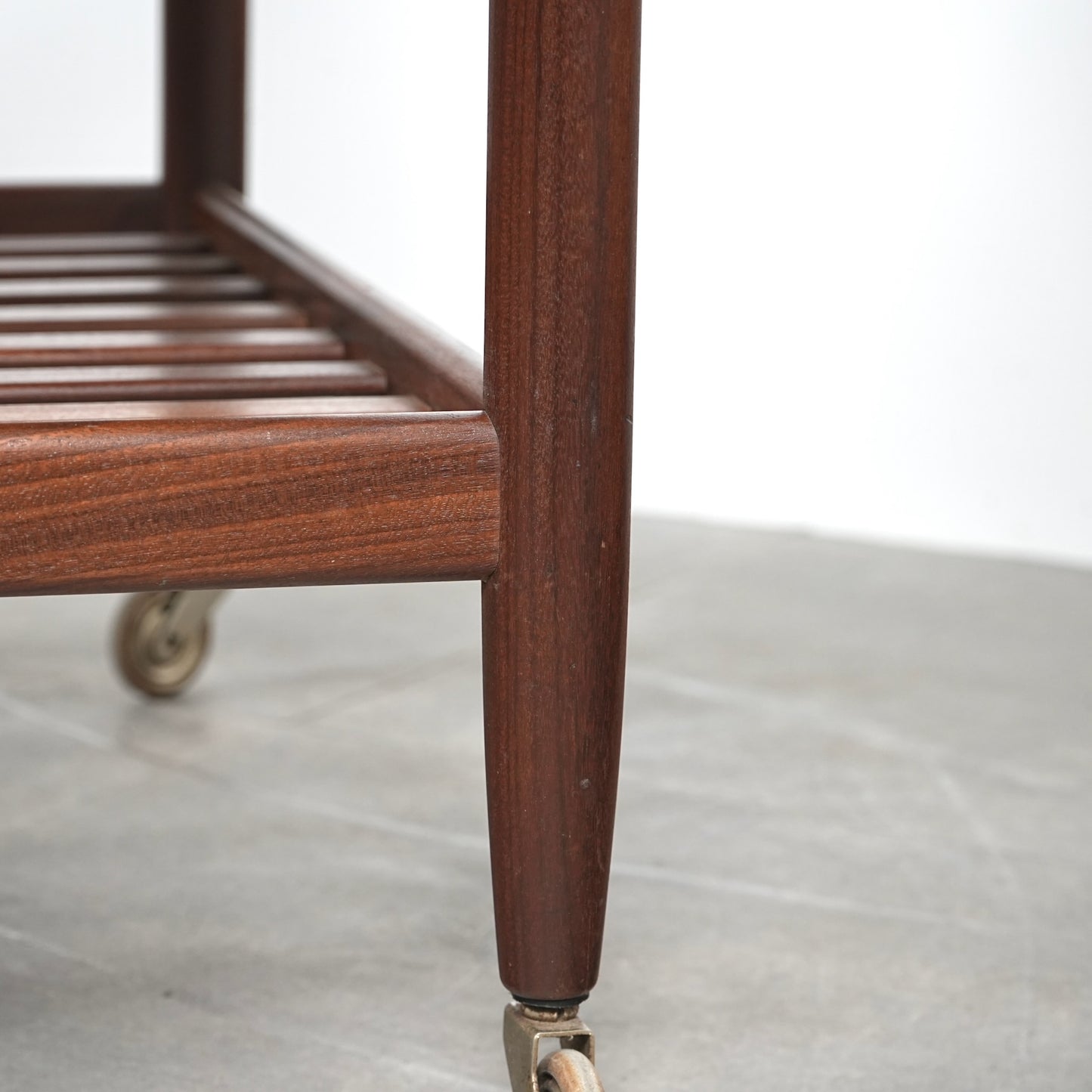 【Ejvind A.Johansson】ヴィンテージ ソーイングテーブル