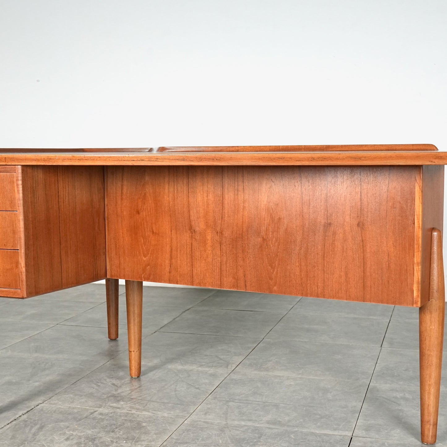 【Arne Vodder】"BOOMERANG" デスク