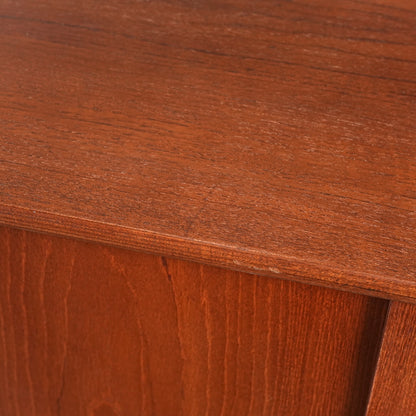 デンマークヴィンテージ ハイサイドボード