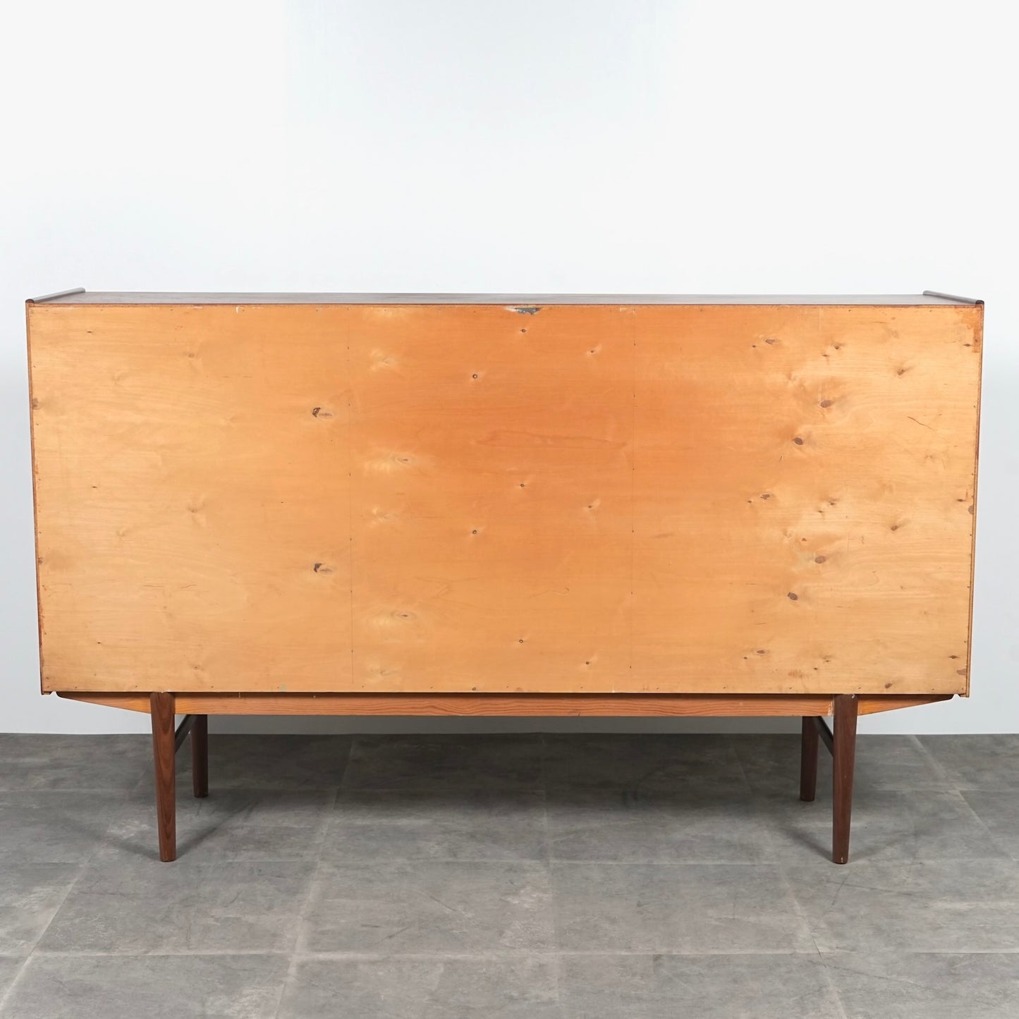 デンマークヴィンテージ ハイサイドボード