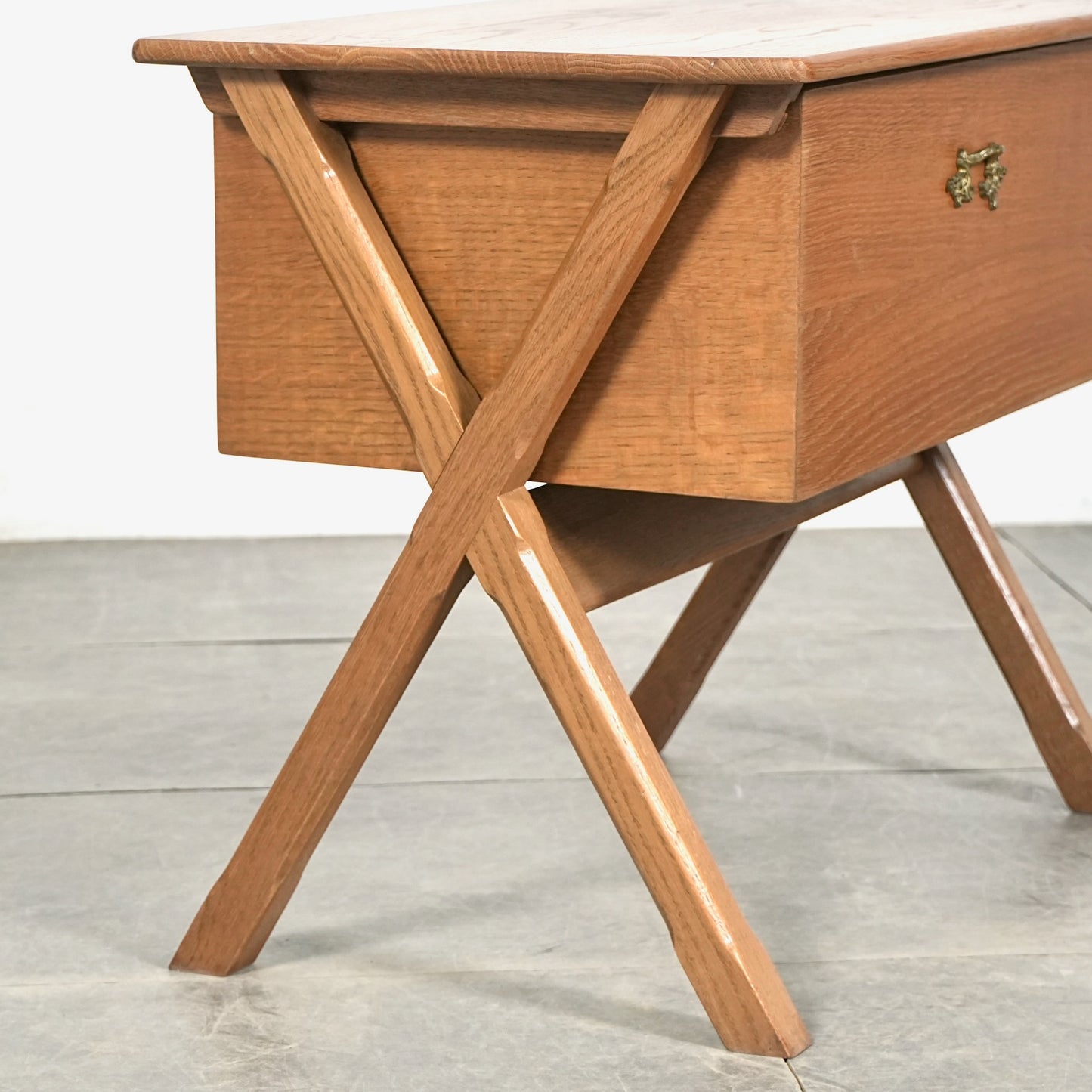 デンマークヴィンテージ ソーイングテーブル