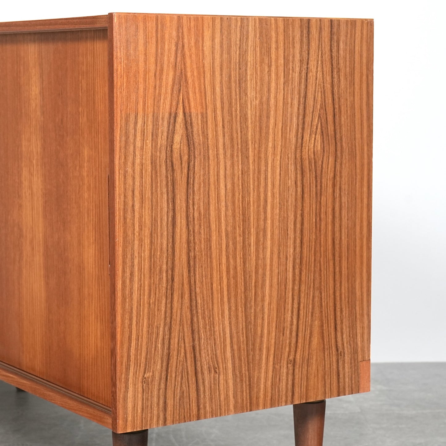 デンマークヴィンテージ サイドボード