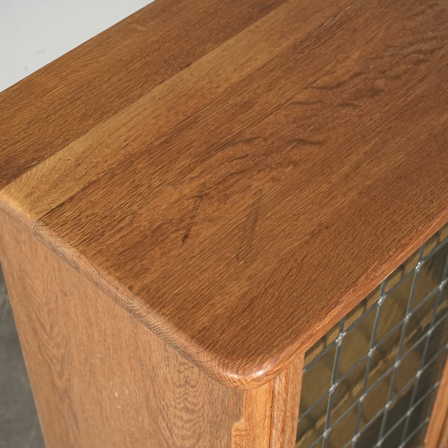 デンマークヴィンテージ ガラスキャビネット