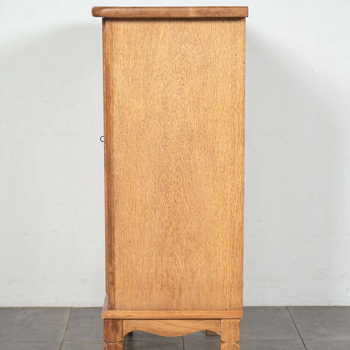 デンマークヴィンテージ ガラスキャビネット